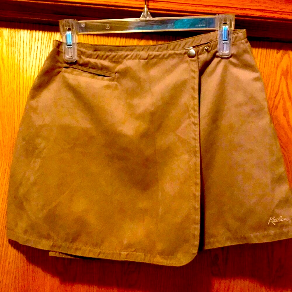 Kaelin Y2k Size 8 Adj Snap Waist Vegan Tan Suede Wrap Tennis Golf Mini Skirt Euc